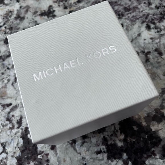 Michael Kors Maci MK2791 New Without Tags - Picture 2 of 4